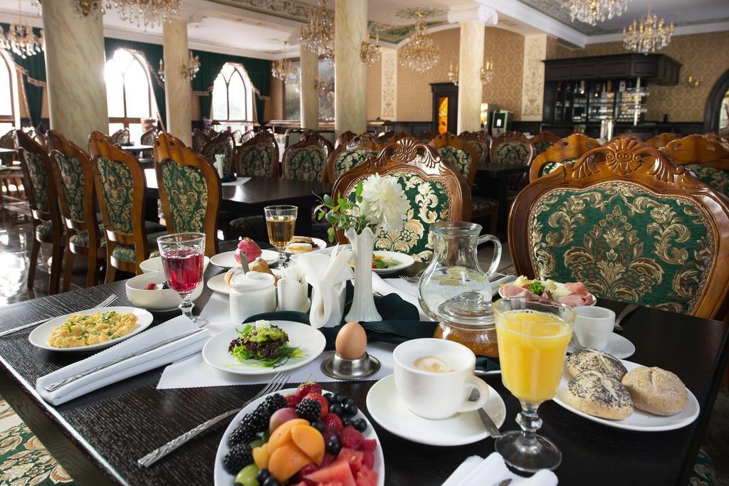 Zamek Luzec & Wellness Hotel