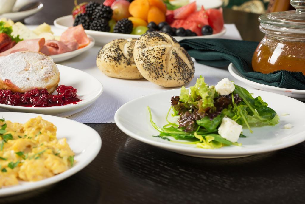 Hotel Zamek Luzec & Wellness 4*