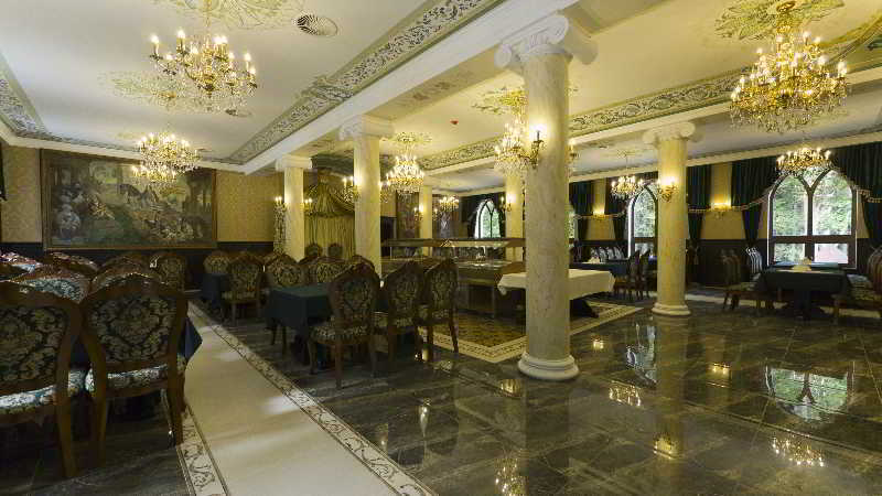 Zamek Luzec & Wellness Karlovy Vary