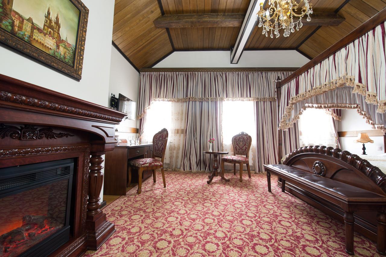 Zamek Luzec & Wellness Karlovy Vary