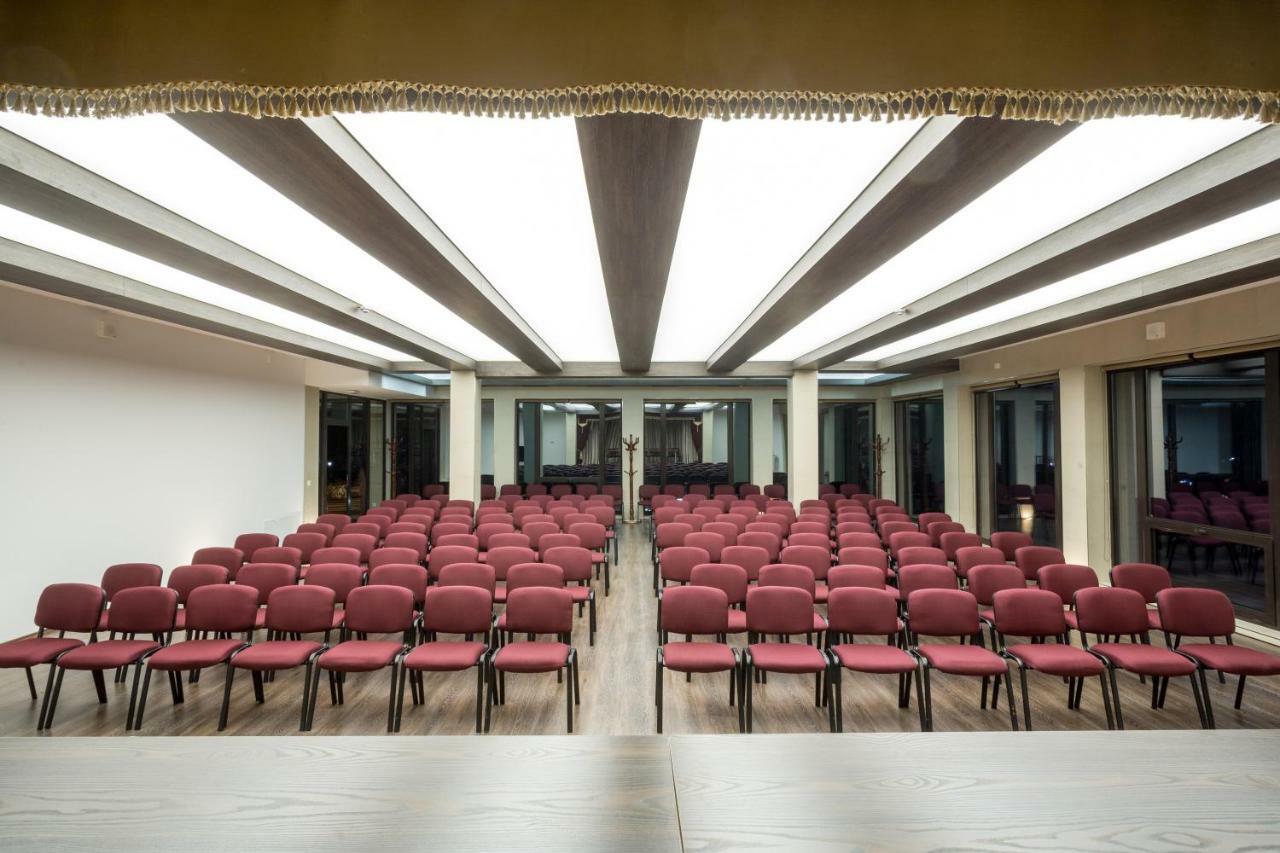 Zamek Luzec & Wellness Hotel Karlovy Vary